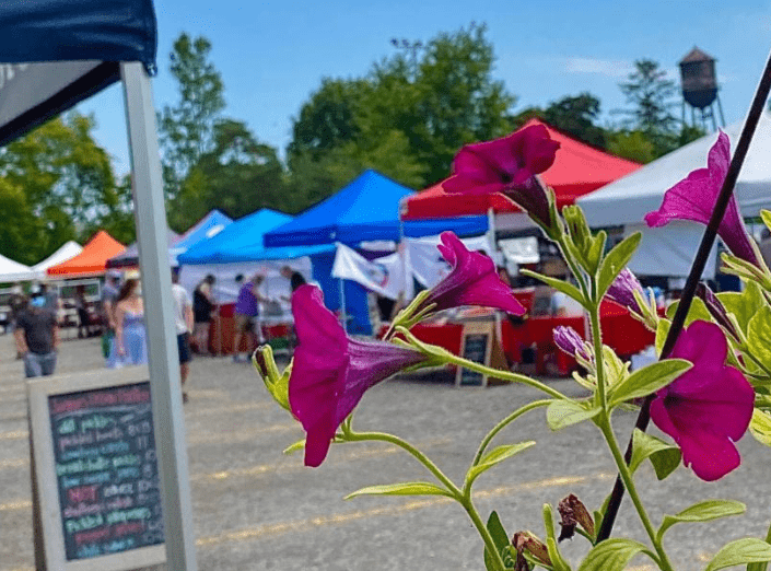 Exciting news! The Lakeview Farmers’ Market is being extended!