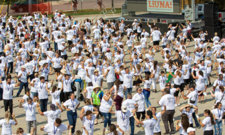 Portuguese Community in Canada breaks an Official Guinness World Record