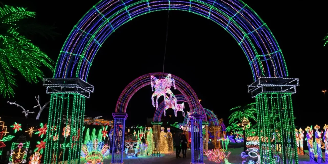 insauga: Popular festival that features 20 million lights returns for a summer run in Mississauga