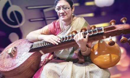 Desi News: My World Through Veena – Arrival Lounge